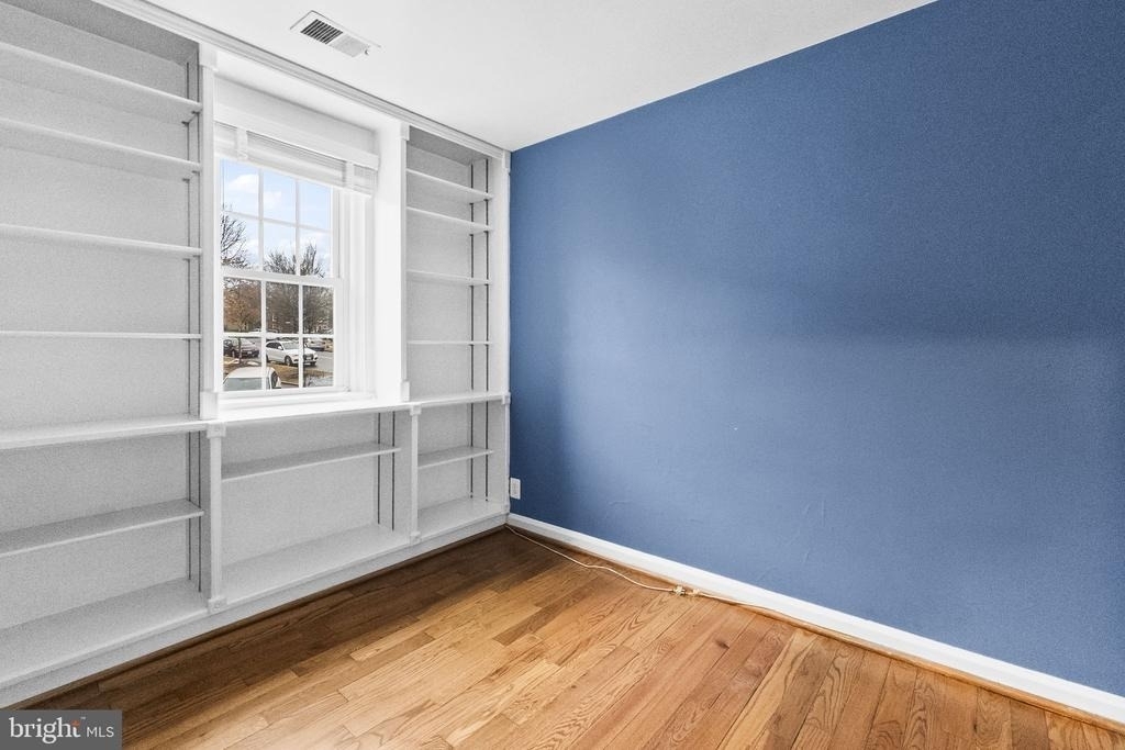 3191 S Stafford Street - Photo 8