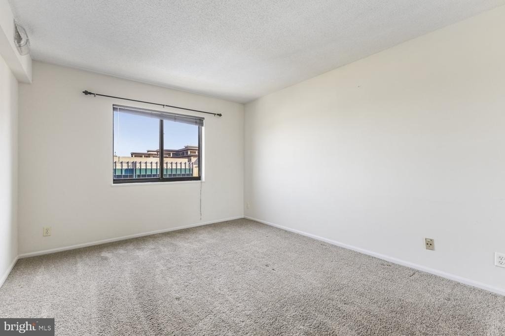900 N Stafford Street - Photo 16