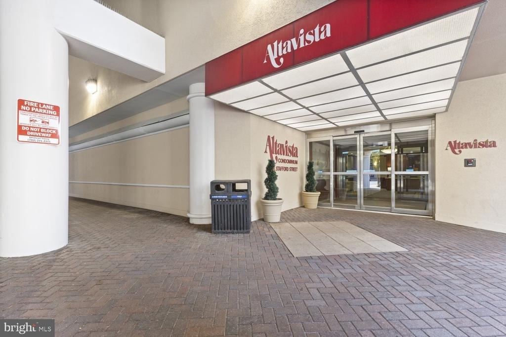 900 N Stafford Street - Photo 20