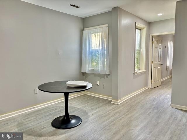 611 32nd Street N - Photo 5