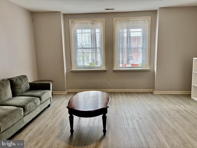 611 32nd Street N - Photo 9