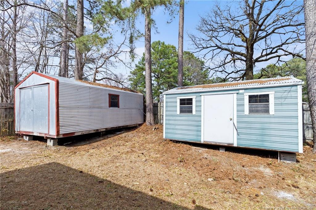 1655 Kara Court - Photo 27