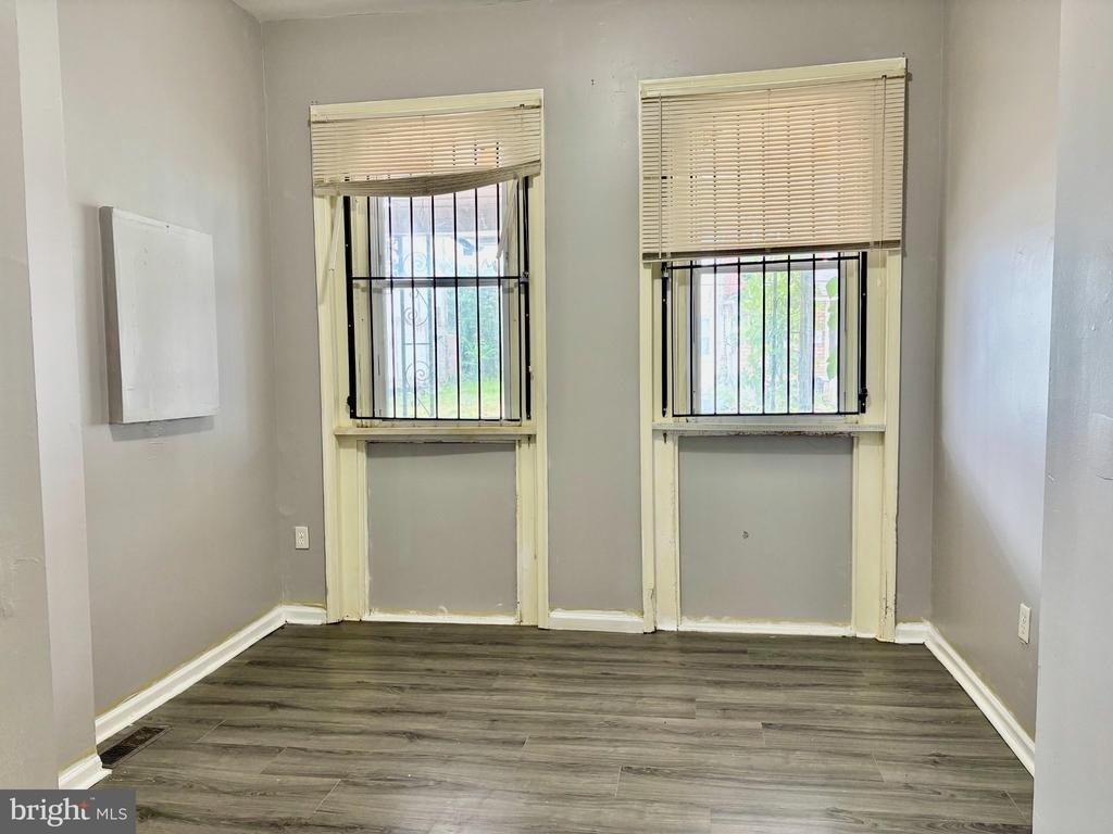 611 32nd Street N - Photo 10