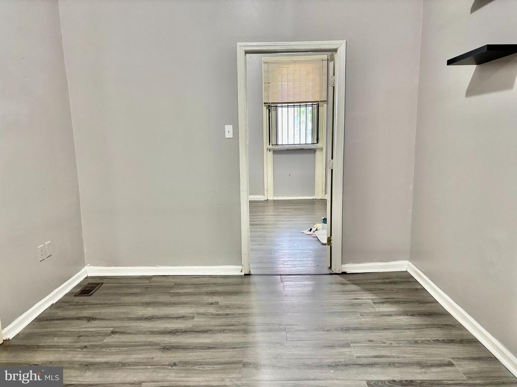 611 32nd Street N - Photo 6