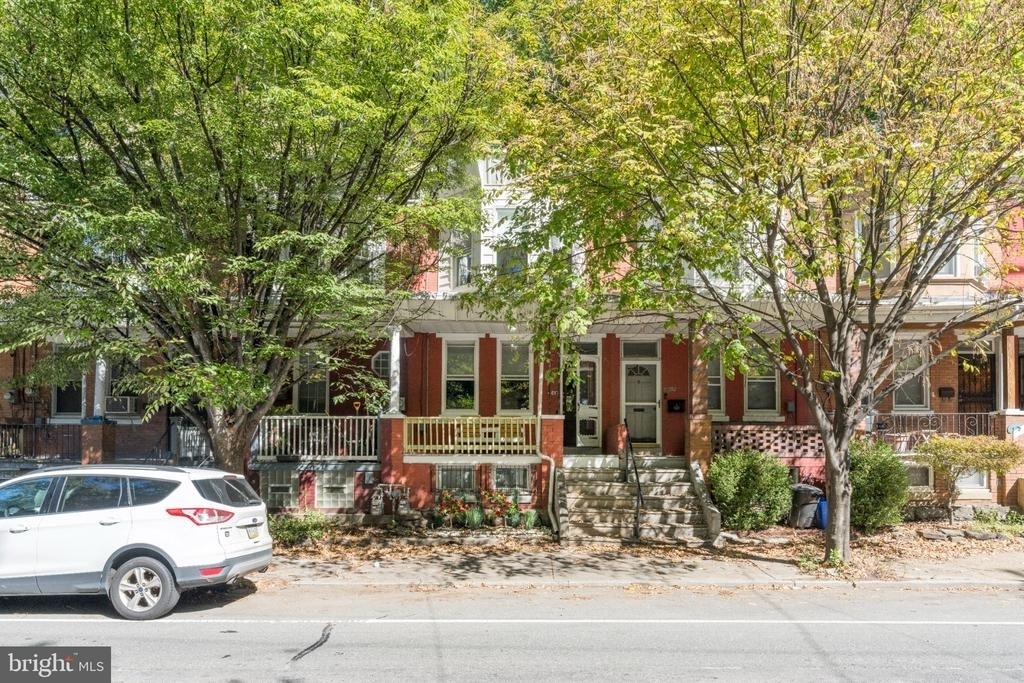 4817 Ridge Avenue - Photo 30
