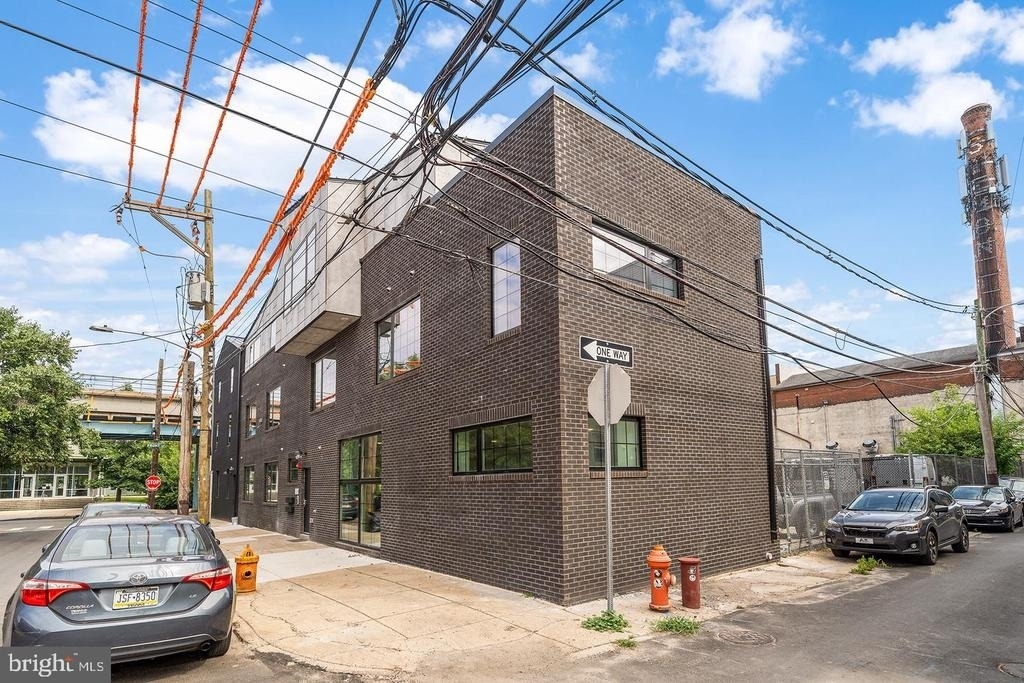 1772 N Front Street - Photo 33