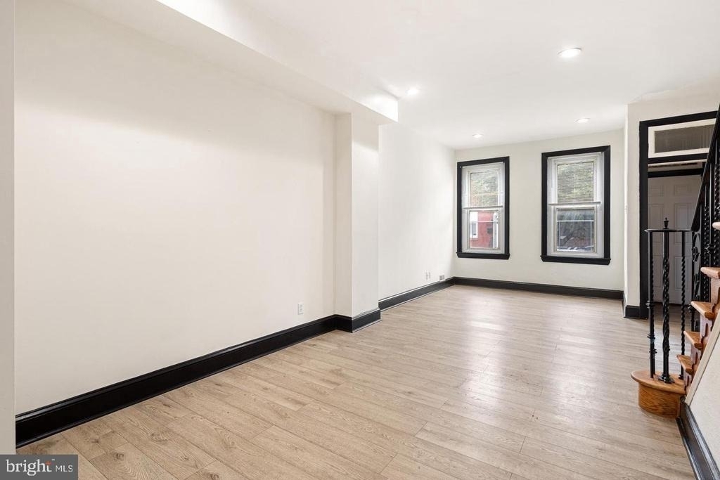 3044 Almond Street - Photo 3