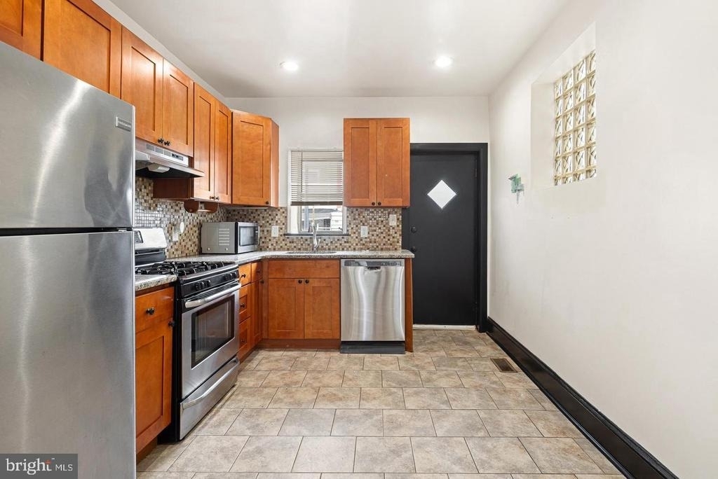 3044 Almond Street - Photo 5