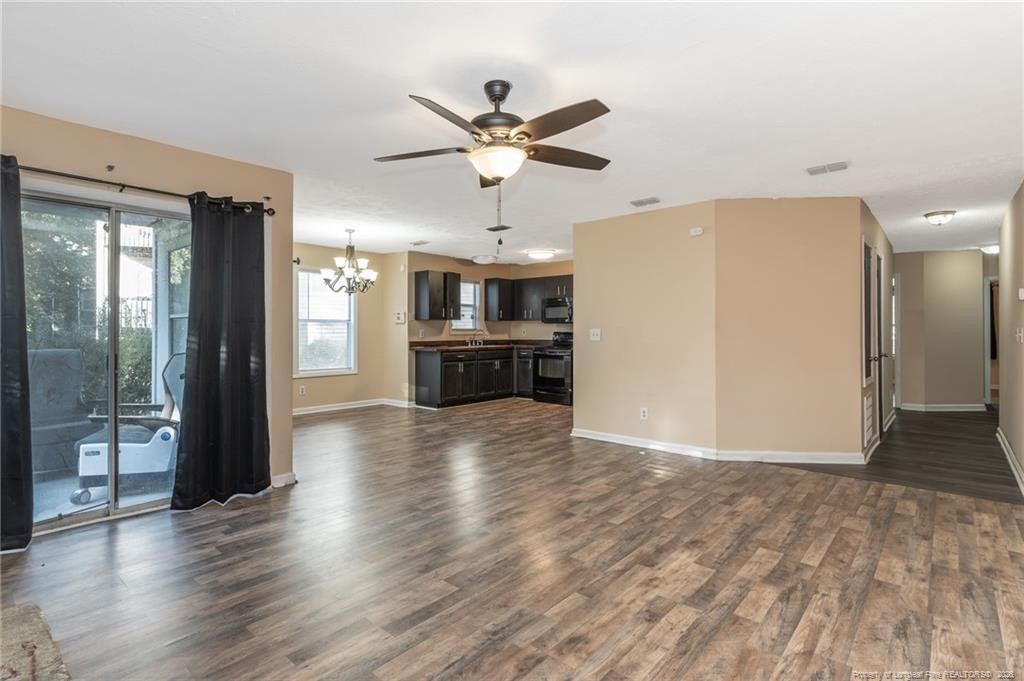 1021 Wood Creek Drive - Photo 4