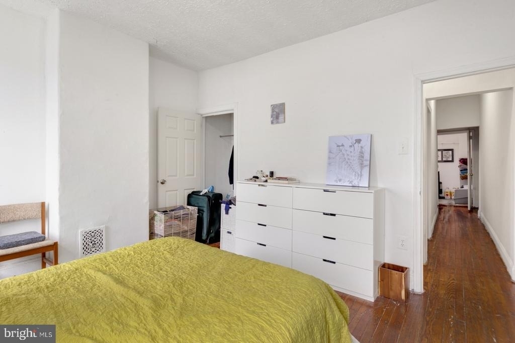 2606 Collins Street - Photo 13