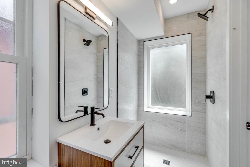 4218 Baltimore Avenue - Photo 11
