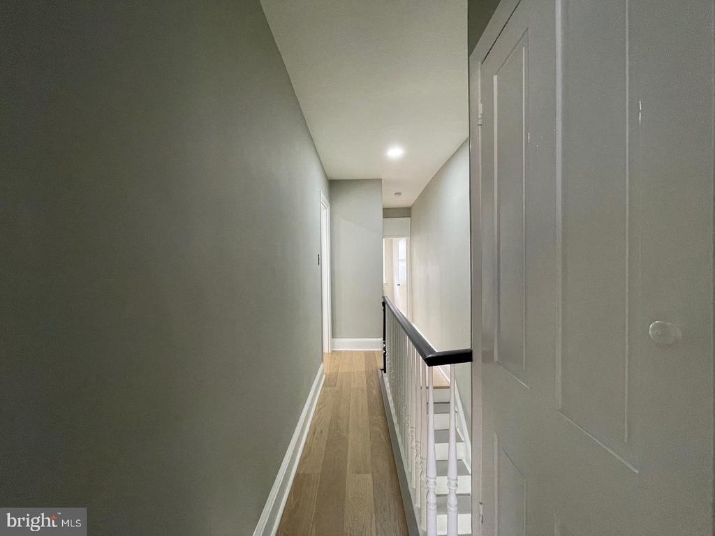 107 Kingsley Street - Photo 11