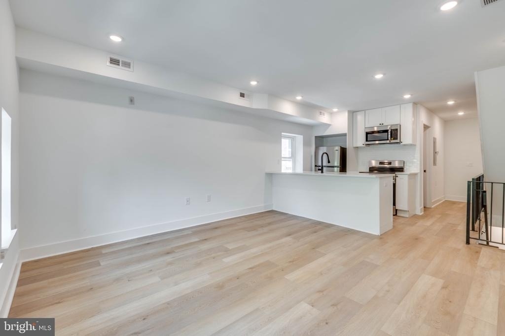 4218 Baltimore Avenue - Photo 15