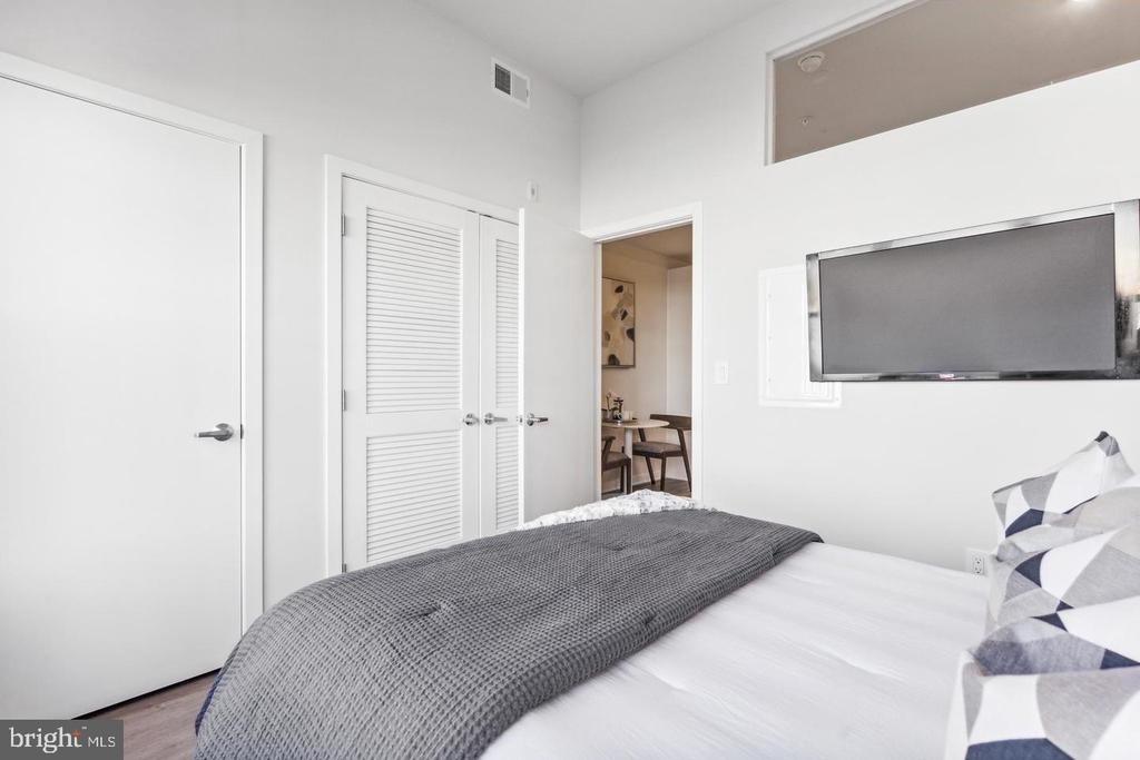 1330 S Patton Street - Photo 6