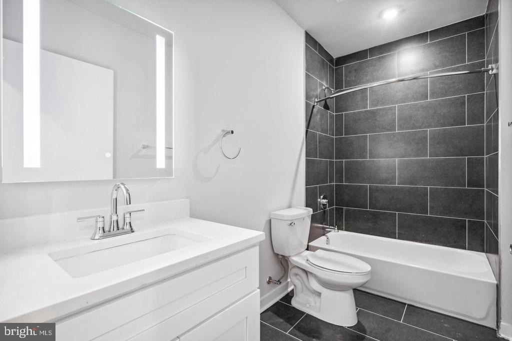 1330 S Patton Street - Photo 5