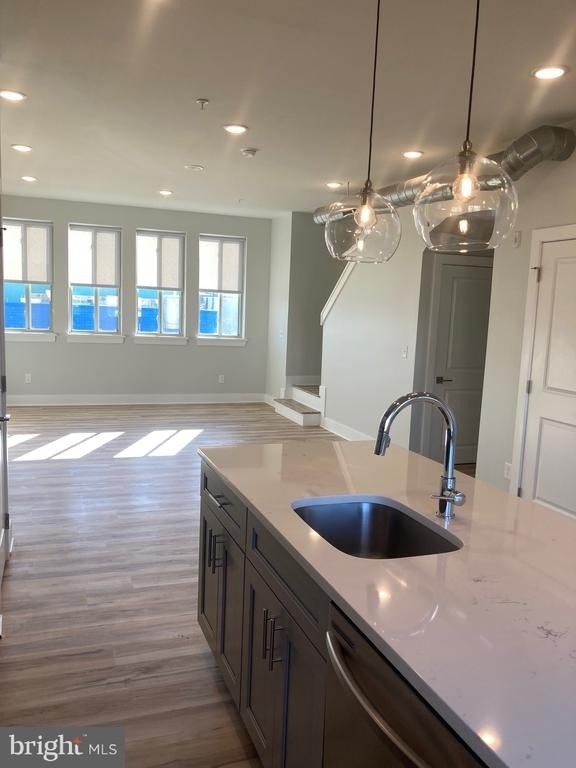 121 W Cumberland Street - Photo 6