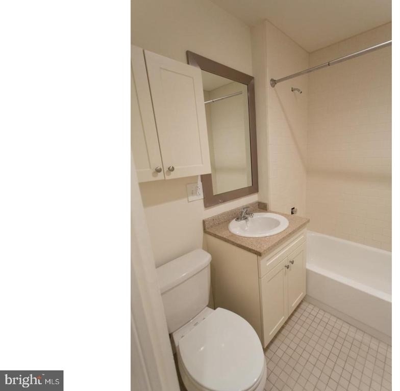924 Pine Street - Photo 10