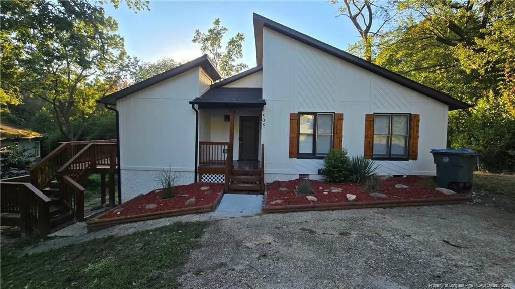 508 Singletary Place - Photo 0