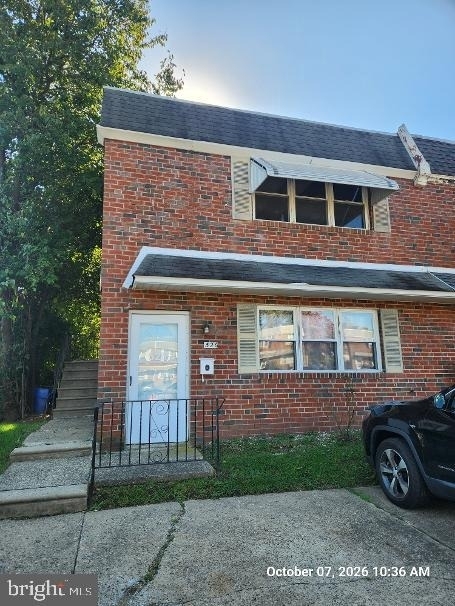 526 Lawler Terrace - Photo 0