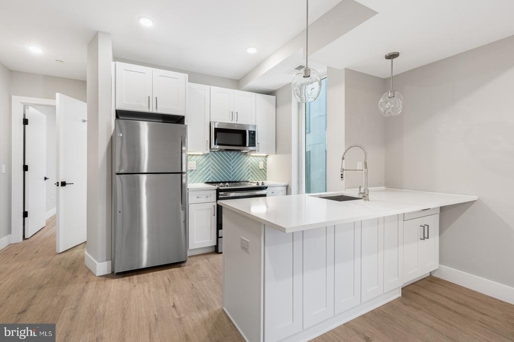 1144 Frankford Avenue - Photo 8