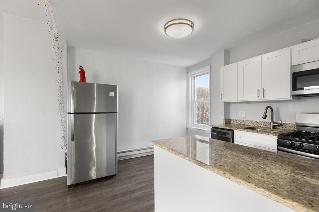 1735 W Oxford Street - Photo 5