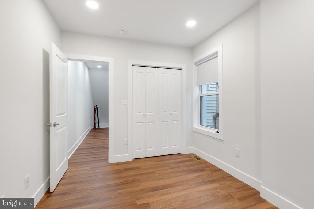 1610 Swain Street - Photo 11