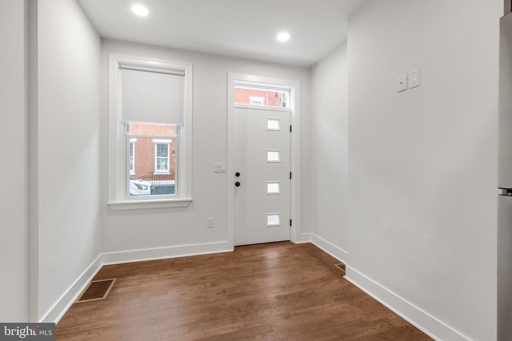 1610 Swain Street - Photo 3