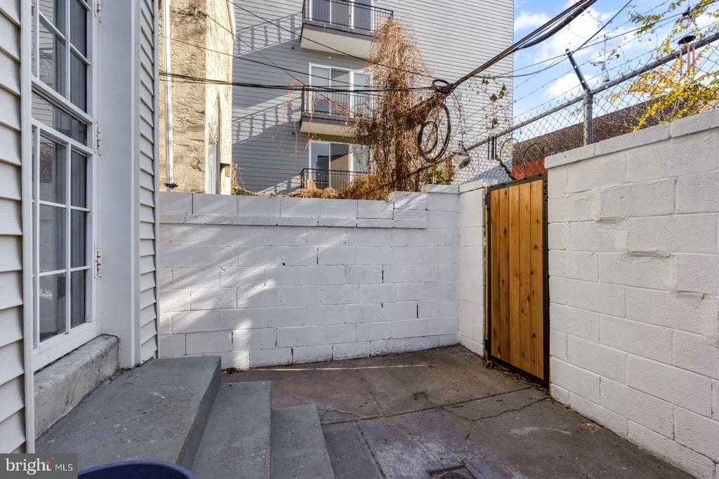 1610 Swain Street - Photo 12