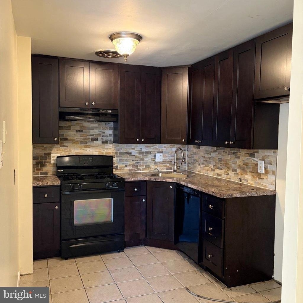 2823 Norcross Lane - Photo 0