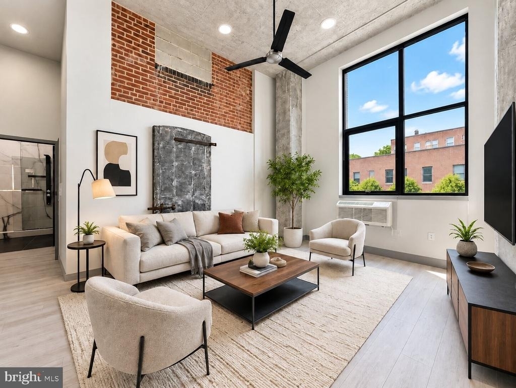 1810 E Venango Street - Photo 1