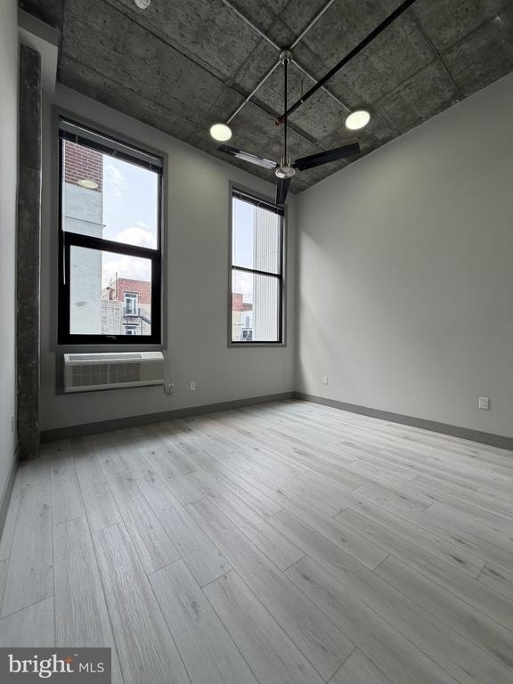1810 E Venango Street - Photo 8