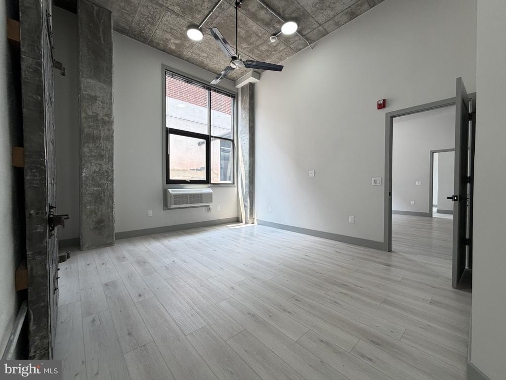 1810 E Venango Street - Photo 15