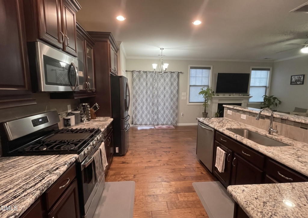 1101 Artis Town Lane - Photo 5