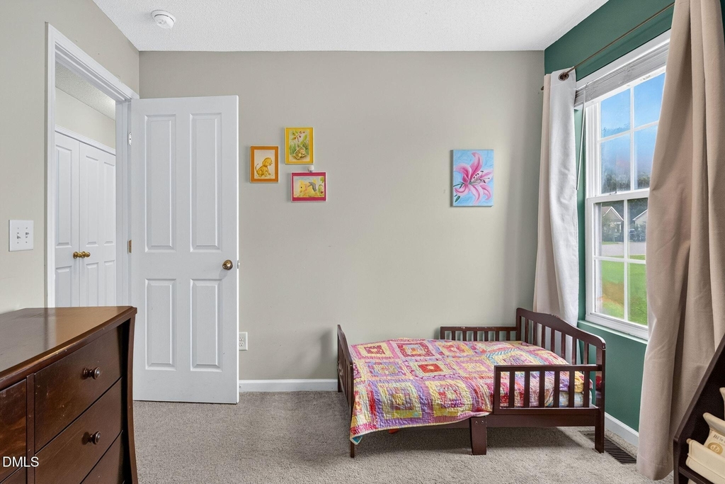 211 Courtland Drive - Photo 23