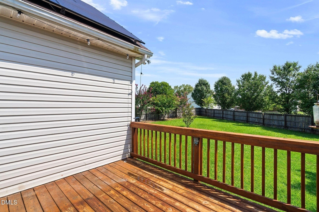 211 Courtland Drive - Photo 29