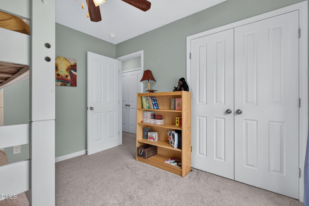 211 Courtland Drive - Photo 25
