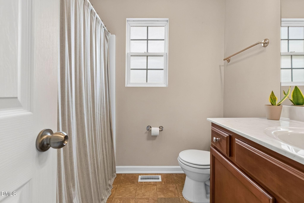 211 Courtland Drive - Photo 19
