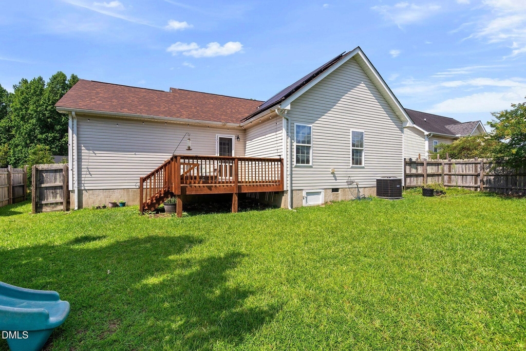211 Courtland Drive - Photo 38