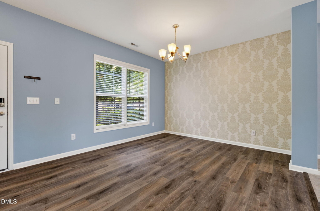 4 Alexis Court - Photo 6