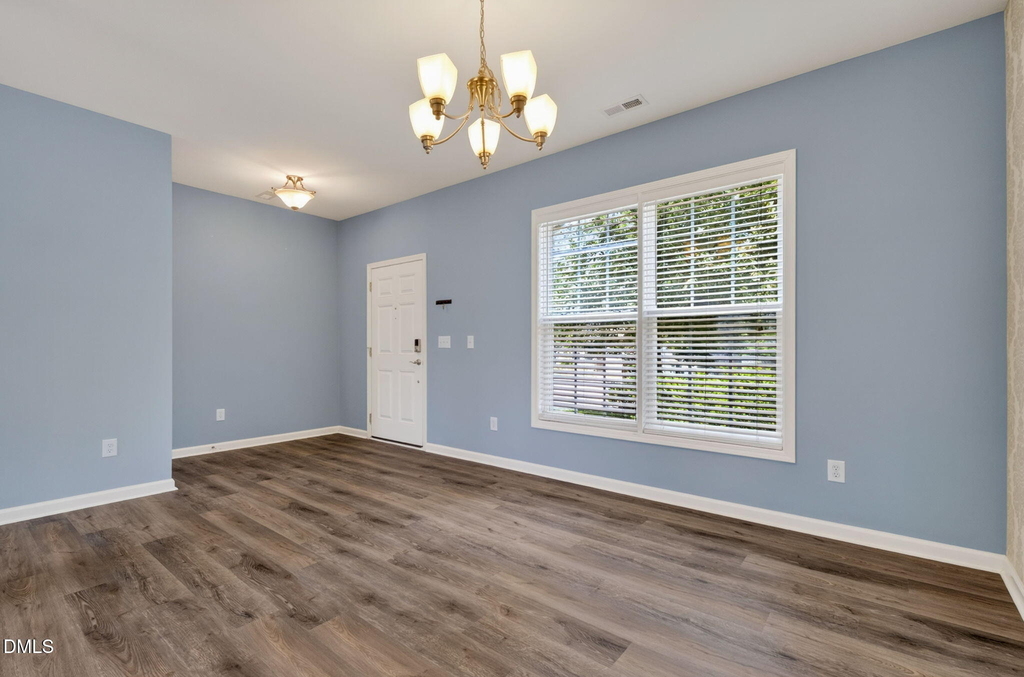 4 Alexis Court - Photo 7