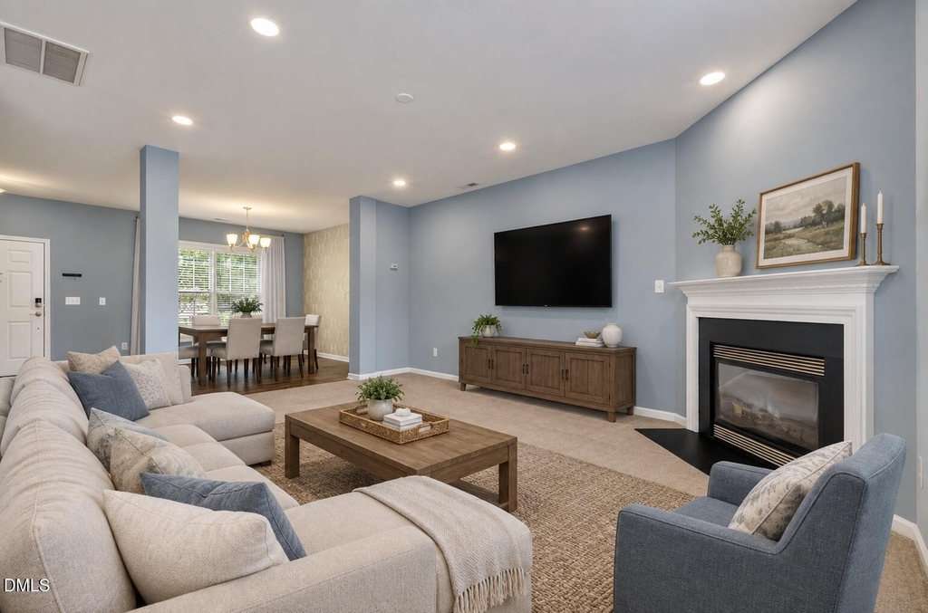 4 Alexis Court - Photo 8