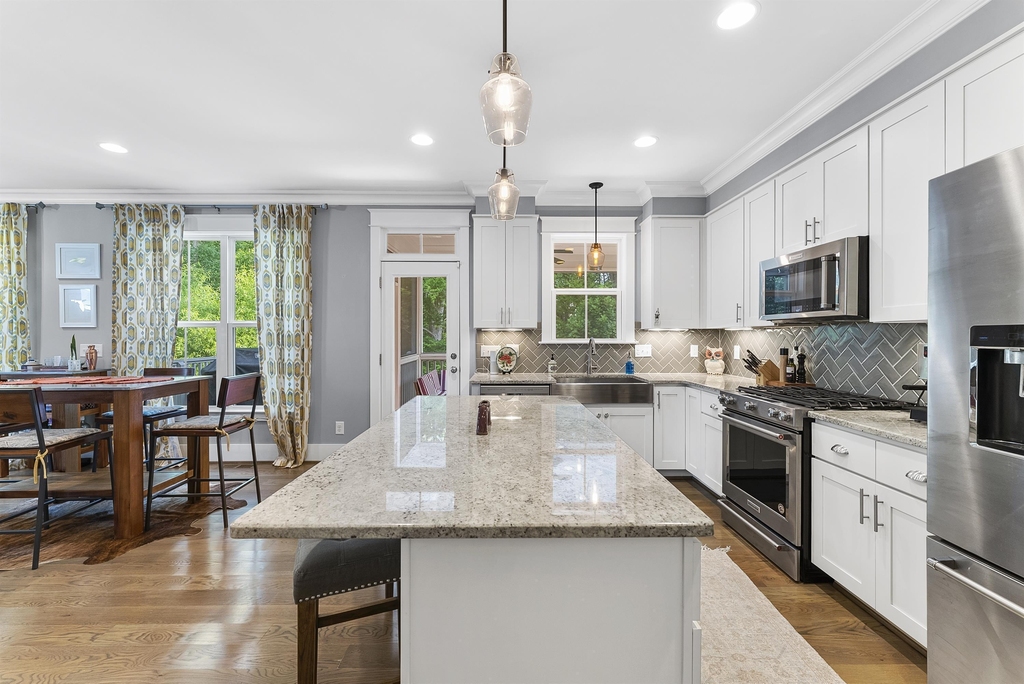 8112 Tuxford Drive - Photo 12