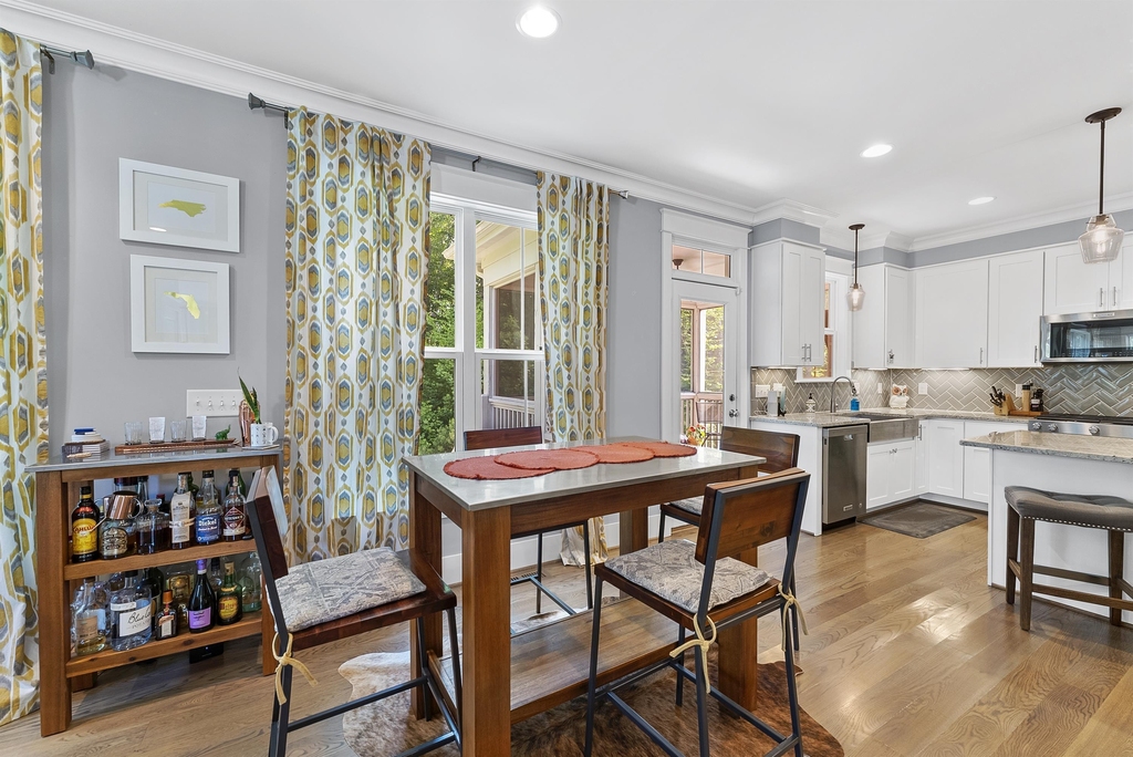 8112 Tuxford Drive - Photo 8