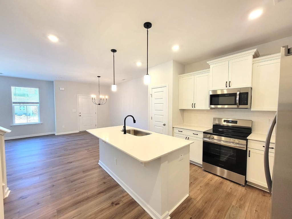215 Chesapeake Cmns Street - Photo 13