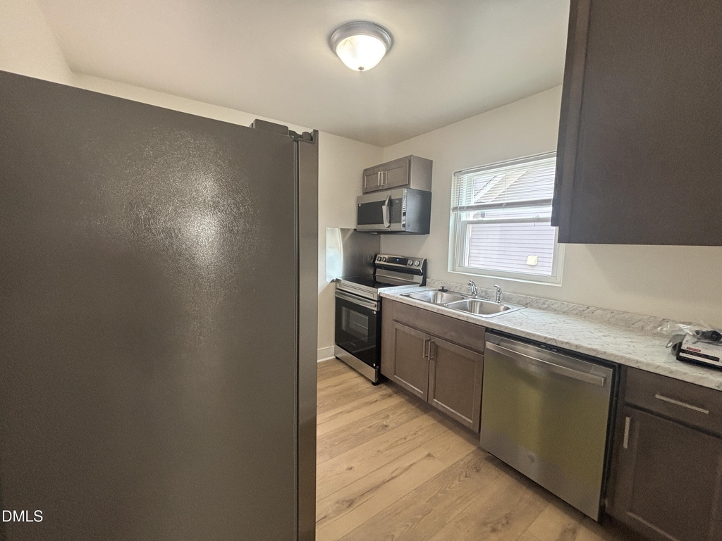 1111 South Street - Photo 22