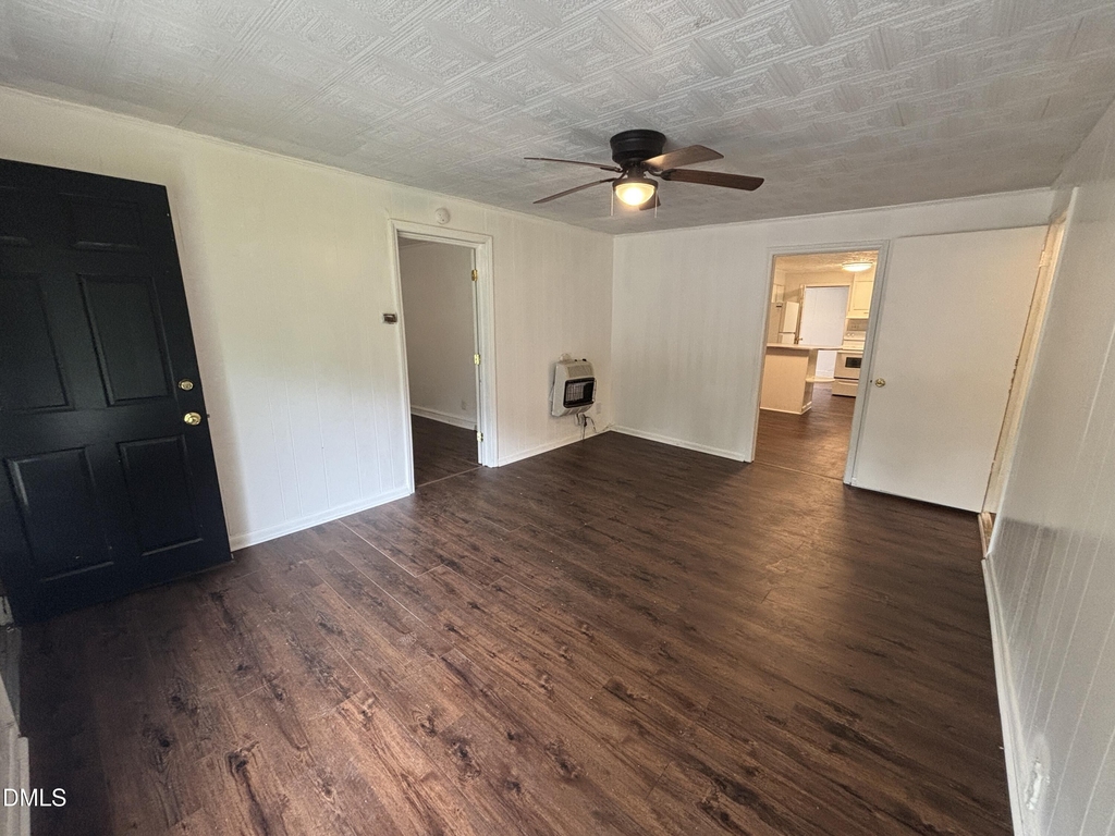 87 Robert Thompson Road - Photo 1