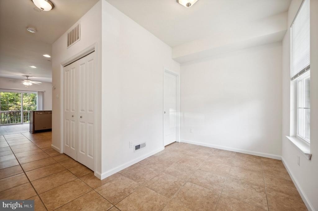 350 N York Road - Photo 6