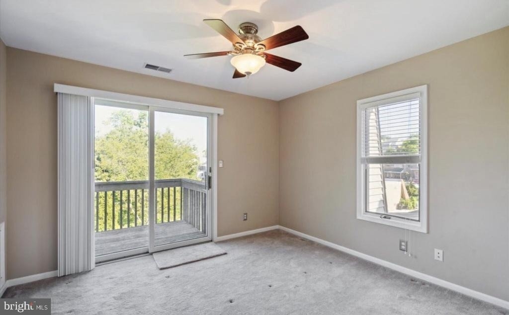 212 Maple Street - Photo 10