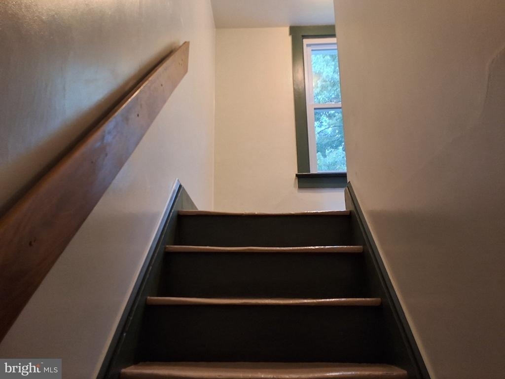 206 Wolfrock Road - Photo 8