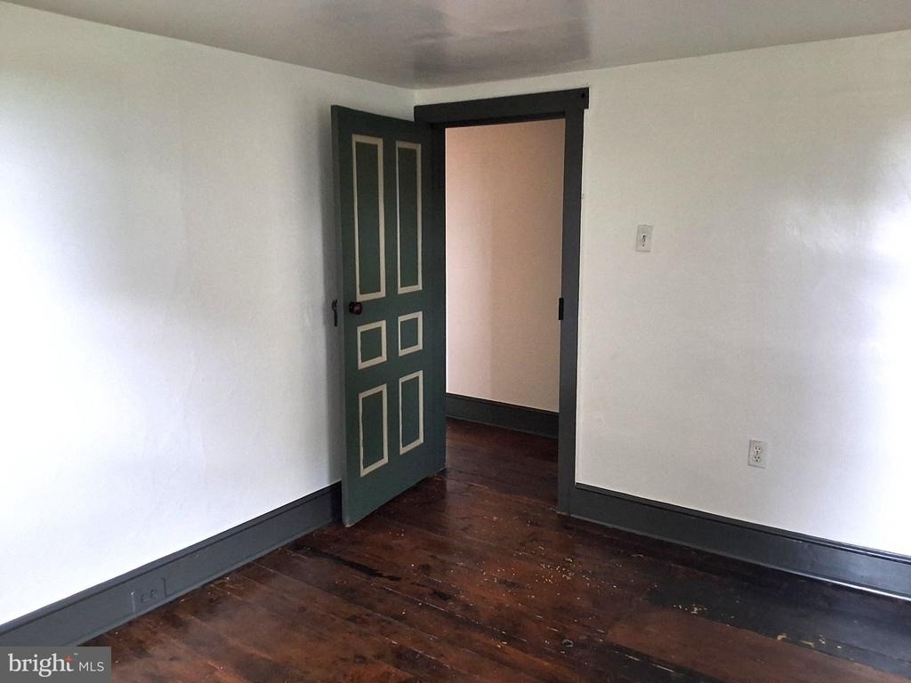 206 Wolfrock Road - Photo 13